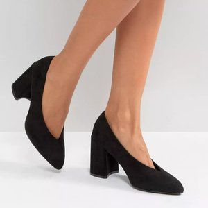 Qupid High Topline Block Point High Heels Size 6